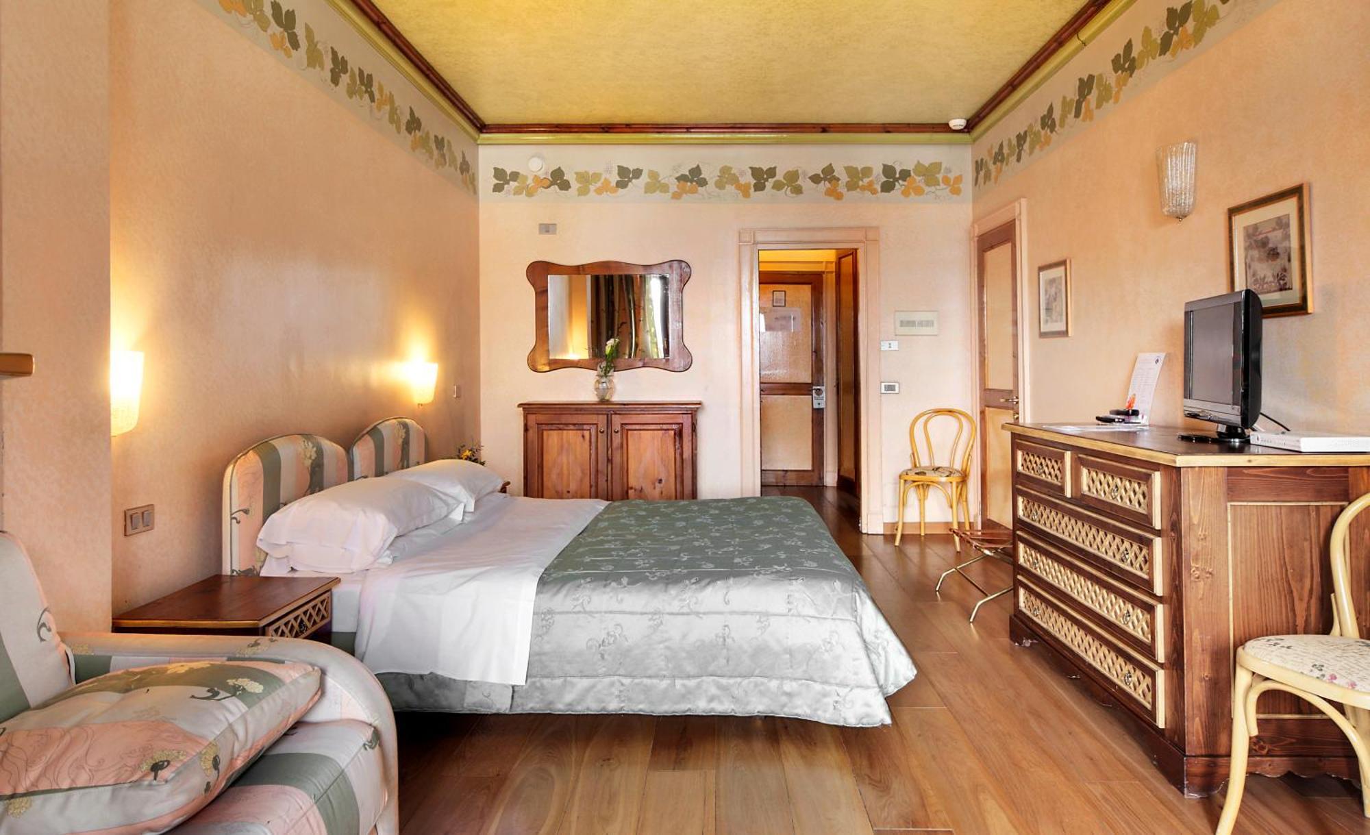 Hotel Club Relais Des Alpes 4*