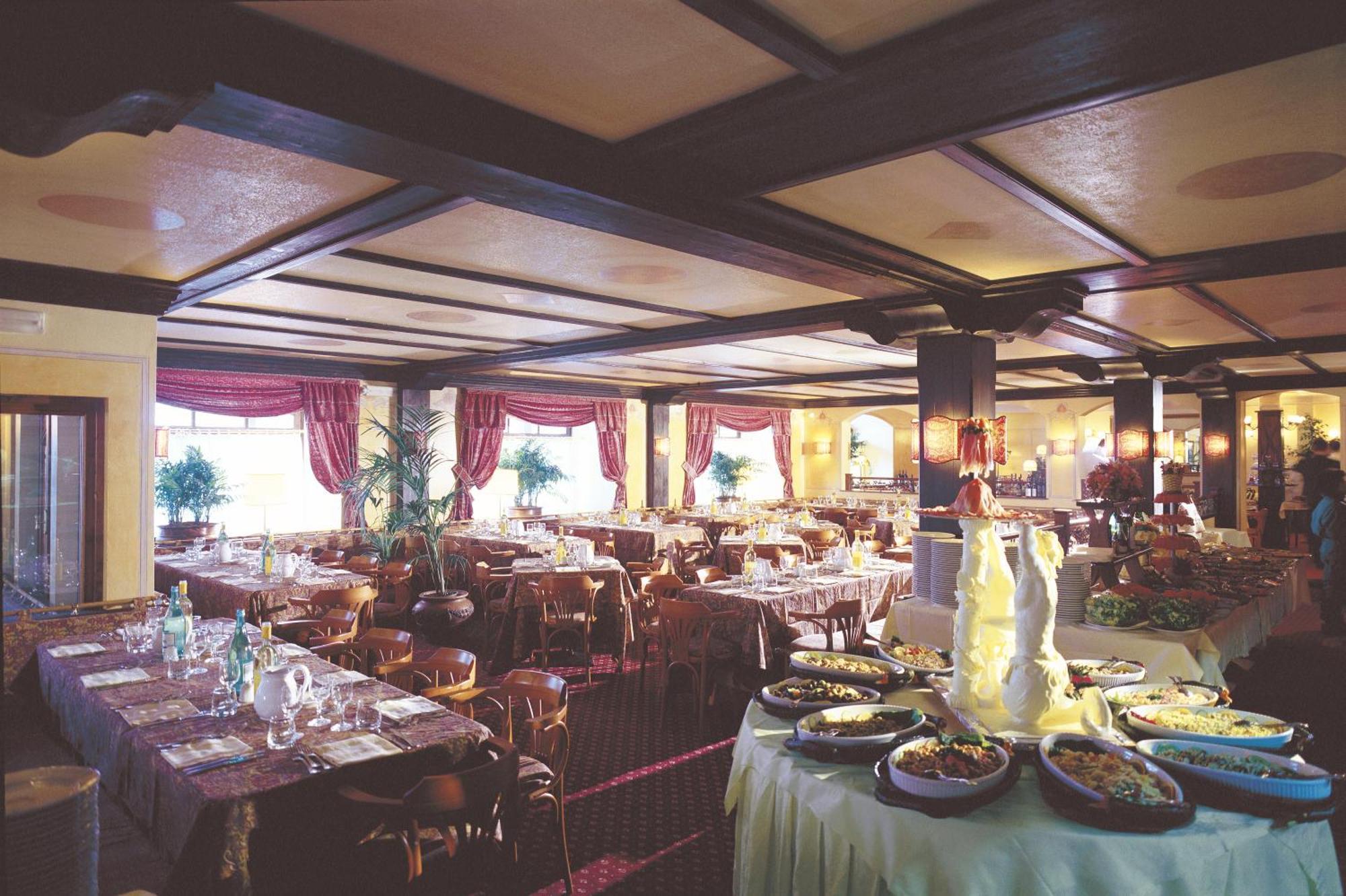 Hotel Club Relais Des Alpes
