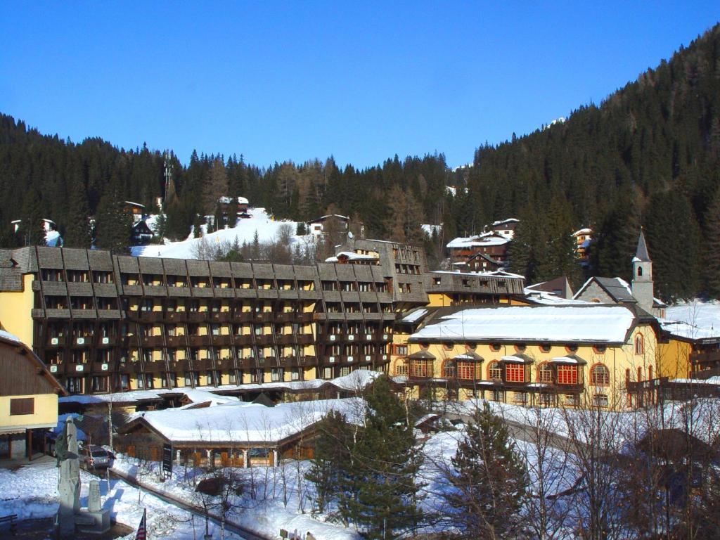 Club Relais Des Alpes Hotel